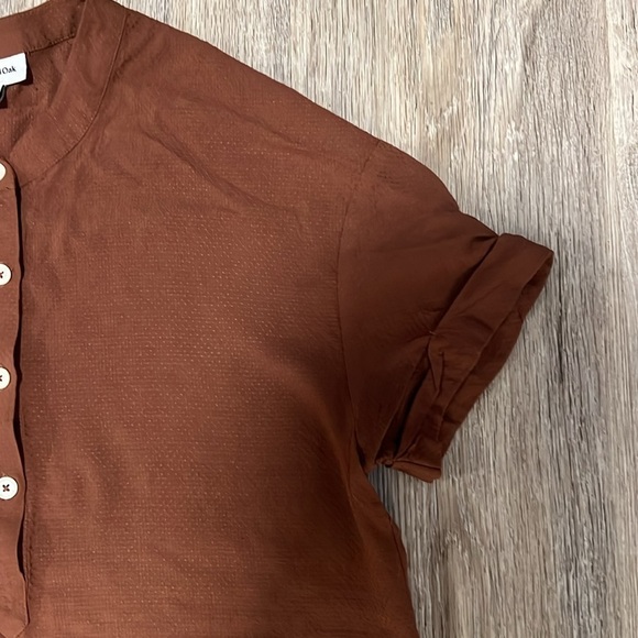 frank & oak-textured viscose button-up tee​​ - Picture 6 of 14